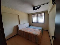 Tampines Street 42 (Tampines), Multi Generation #633797691